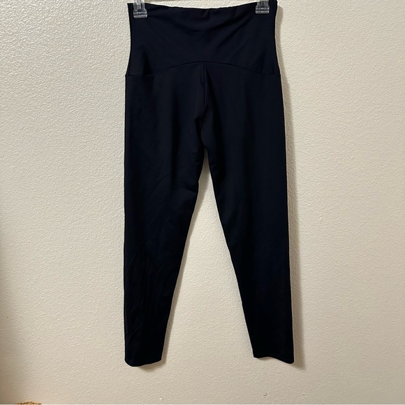 Perfect condition. Comfortable compression from top to bottom! - Picture 6 of 10